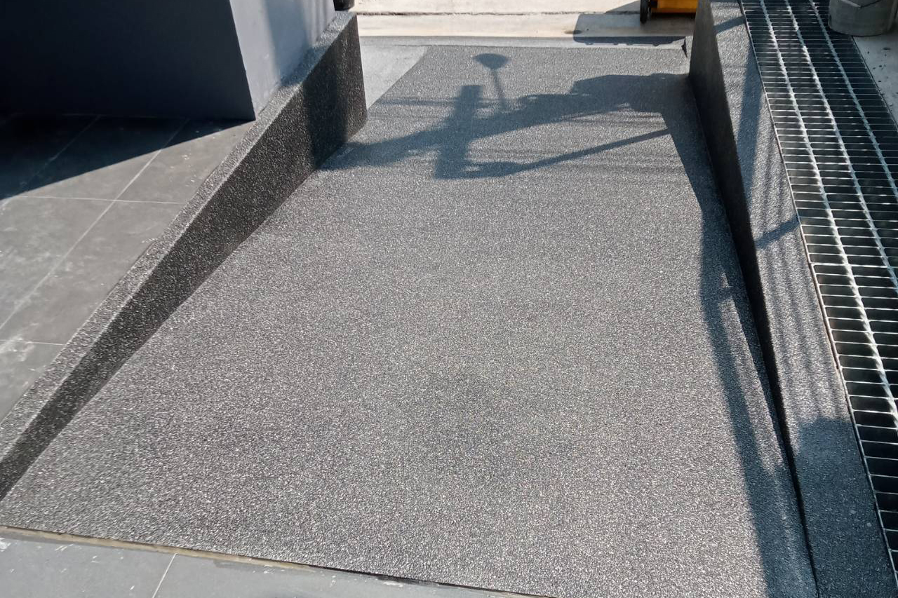 31 - https://ช่างโก๊ะรับทําทรายล้าง.com | บริการรับเหมาทำพื้นทรายล้าง กรวดล้าง หินล้าง และหินขัดทุกรูปแบบ โดยทีมช่างประสบการณ์กว่า 40 ปี รับประกันคุณภาพ ราคาถูก บริการทั่วกรุงเทพฯ และปริมณฑล