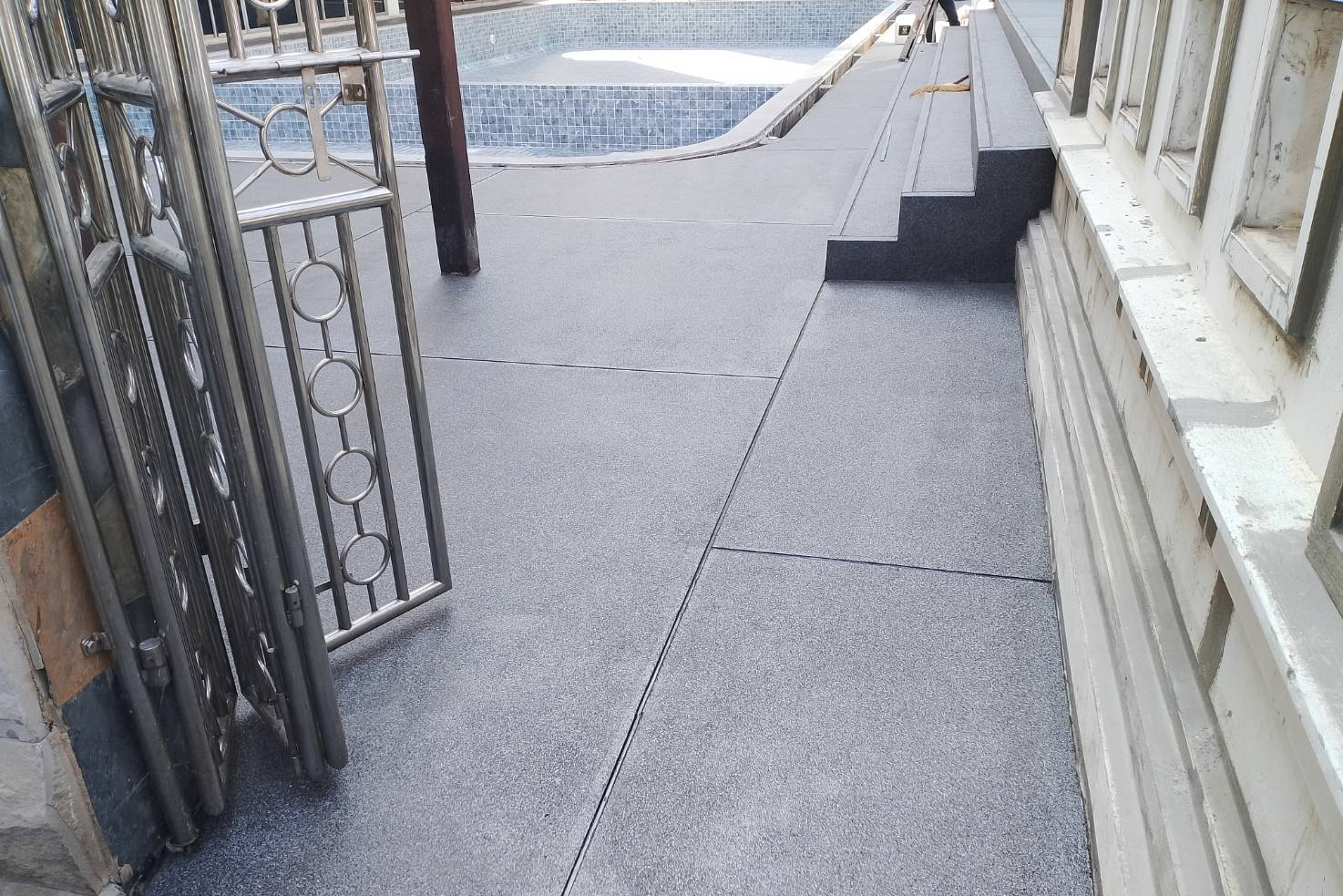 40 - https://ช่างโก๊ะรับทําทรายล้าง.com | บริการรับเหมาทำพื้นทรายล้าง กรวดล้าง หินล้าง และหินขัดทุกรูปแบบ โดยทีมช่างประสบการณ์กว่า 40 ปี รับประกันคุณภาพ ราคาถูก บริการทั่วกรุงเทพฯ และปริมณฑล